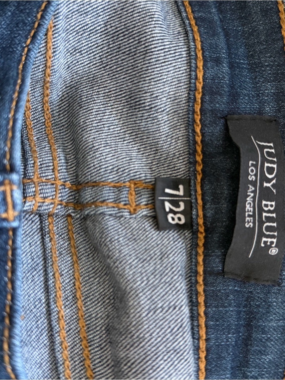 Judy Blue Dark Wash Skinny Jeans - Picture 3 of 4
